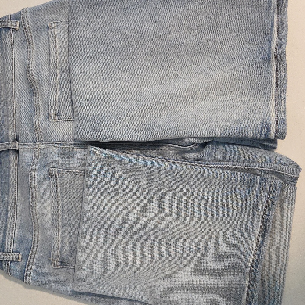 Lovervet Straight Leg Light Wash Jeans - Picture 11 of 15